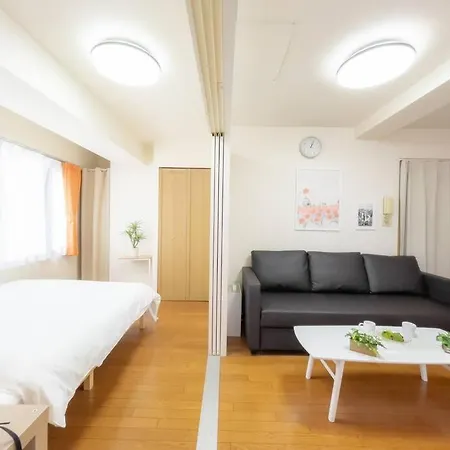 Guest House Moon 大国町駅まで徒歩3分 Osaka Exterior photo